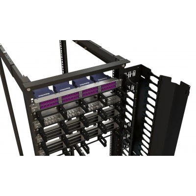 Hyperline CMF-OR-32U-150x106-C-RAL9005 Вертикальный кабельный организатор 32U для стоек ORK2A, ORL1, ширина 150мм, объединение в ряды, высота пальцев 106мм с крышками, черный Hyperline CMF-OR-32U-150x106-C-RAL9005 Вертикальный кабельный организатор 32U для стоек ORK2A, ORL1, ширина 150мм, объединение в ряды, высота пальцев 106мм с крышками, черный