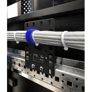 Hyperline PMR-1U-TM-RAL9005 Кронштейн 1U, Т-пазы и с перфорацией под крепеж типа монетка, цвет черный RAL9005 (8 шт. в комплекте) Hyperline PMR-1U-TM-RAL9005 Кронштейн 1U, Т-пазы и с перфорацией под крепеж типа монетка, цвет черный RAL9005 (8 шт. в комплекте)