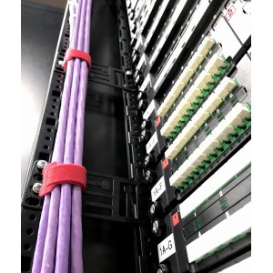 Hyperline PMR-1U-TM-RAL9005 Кронштейн 1U, Т-пазы и с перфорацией под крепеж типа монетка, цвет черный RAL9005 (8 шт. в комплекте) Hyperline PMR-1U-TM-RAL9005 Кронштейн 1U, Т-пазы и с перфорацией под крепеж типа монетка, цвет черный RAL9005 (8 шт. в комплекте)