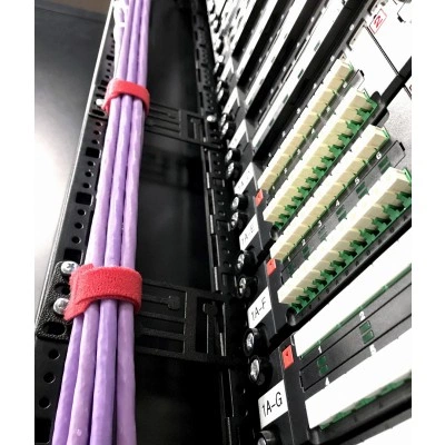 Hyperline PMR-1U-TM-RAL9005 Кронштейн 1U, Т-пазы и с перфорацией под крепеж типа монетка, цвет черный RAL9005 (8 шт. в комплекте) Hyperline PMR-1U-TM-RAL9005 Кронштейн 1U, Т-пазы и с перфорацией под крепеж типа монетка, цвет черный RAL9005 (8 шт. в комплекте)