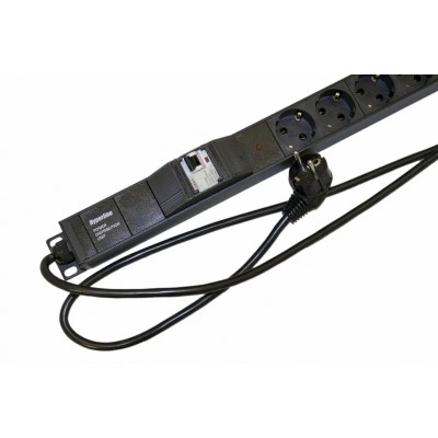 Hyperline SHE-15SH-1IEC-BF-2.5EU Блок розеток, вертикальный, 15 розеток Schuko, 1 розетка IEC320 C13, авт. выключатель, защита от перенапряжения, кабель питания 2.5м (3х1.5мм2) с вилкой Schuko 16A, 250В, 1040x44.4x44.4мм (ДхШхВ), корпус алюминий, черный Hyperline SHE-15SH-1IEC-BF-2.5EU Блок розеток, вертикальный, 15 розеток Schuko, 1 розетка IEC320 C13, авт. выключатель, защита от перенапряжения, кабель питания 2.5м (3х1.5мм2) с вилкой Schuko 16A, 250В, 1040x44.4x44.4мм (ДхШхВ), корпус алюминий, черный