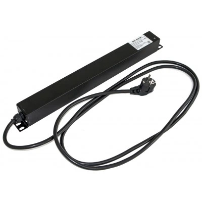 Hyperline SHE19-7SH-AV-2.5EU Блок розеток для 19 шкафов, горизонтальный, 7 розеток Schuko, амперметр/вольтметр, кабель питания 2.5м (3х1.5мм2) с вилкой Schuko 16A, 250В, 482.6x44.4x44.4мм (ШхГхВ), корпус алюминий, черный Hyperline SHE19-7SH-AV-2.5EU Блок розеток для 19 шкафов, горизонтальный, 7 розеток Schuko, амперметр/вольтметр, кабель питания 2.5м (3х1.5мм2) с вилкой Schuko 16A, 250В, 482.6x44.4x44.4мм (ШхГхВ), корпус алюминий, черный