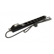 Hyperline SHE19-7SH-BF-2.5EU Блок розеток для 19 шкафов, горизонтальный, 7 розеток Schuko, автомат. выключатель, защита от перенапряжения, кабель питания 2.5м (3х1.5мм2) с вилкой Schuko 16A, 250В, 482.6x44.4x44.4мм (ШхГхВ), корпус алюминий, черный