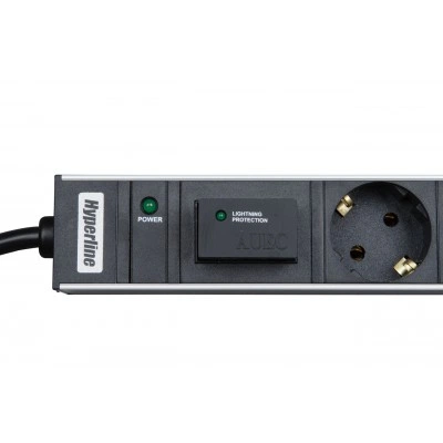 Hyperline SHT19-7SH-IF-2.5EU Блок розеток для 19 шкафов, горизонтальный, 7 розеток Schuko, индикатор питания, защита от перенапряжения (сменный блок), кабель питания 2.5м (3х1.5мм2) с вилкой Schuko 16A, 250В, 482.6x44.4x44.4мм (ШхГхВ), корпус алюминий Hyperline SHT19-7SH-IF-2.5EU Блок розеток для 19 шкафов, горизонтальный, 7 розеток Schuko, индикатор питания, защита от перенапряжения (сменный блок), кабель питания 2.5м (3х1.5мм2) с вилкой Schuko 16A, 250В, 482.6x44.4x44.4мм (ШхГхВ), корпус алюминий