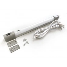 Hyperline TL19-LED-10W-EU Осветительная панель 19 дюймов, LED 10W, 110/220V, 19 дюймовое крепление+ магнитное крепление, 485х31х48мм, длина кабеля 2м, евровилка