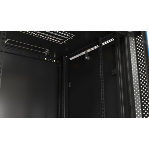 Hyperline TWB-1866-SR-RAL9004 Шкаф настенный 19-дюймовый (19), 18U, 908x600х600мм, металлическая передняя дверь с замком, две боковые панели, цвет черный (RAL 9004) (разобранный) Hyperline TWB-1866-SR-RAL9004 Шкаф настенный 19-дюймовый (19), 18U, 908x600х600мм, металлическая передняя дверь с замком, две боковые панели, цвет черный (RAL 9004) (разобранный)